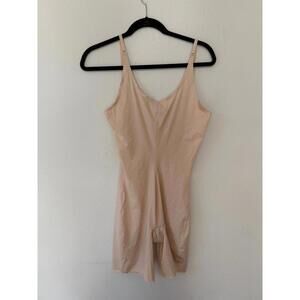 Spanx bodysuit size XL